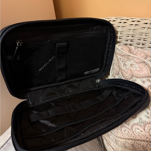 NWT Michael Kors Tech/Make-up bag. $228 retail. - Picture 2 of 4